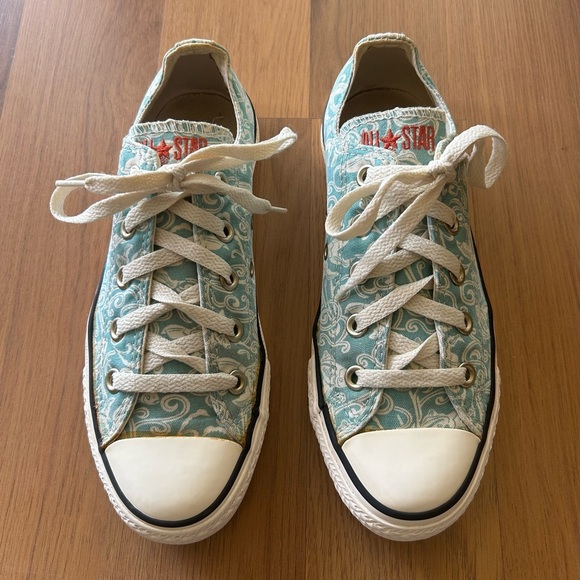 Converse Shoes - Converse CTAS Chuck Taylor All Star low tops koi fish 7B060101 M4 W6